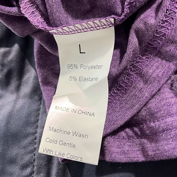 Purple blouse size large NWOT - Picture 3 of 3